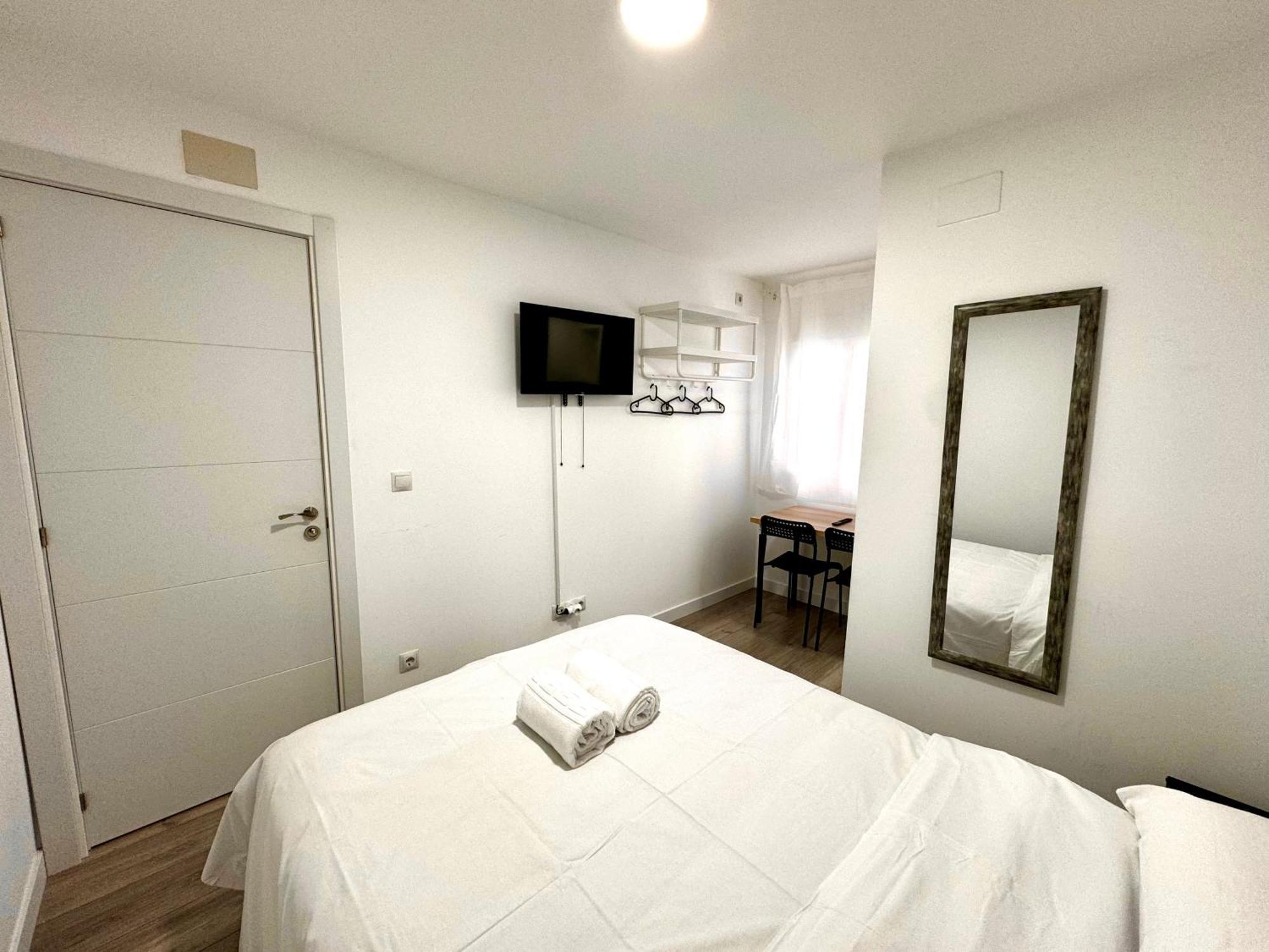 Rooms Rayo Madrid Bagian luar foto