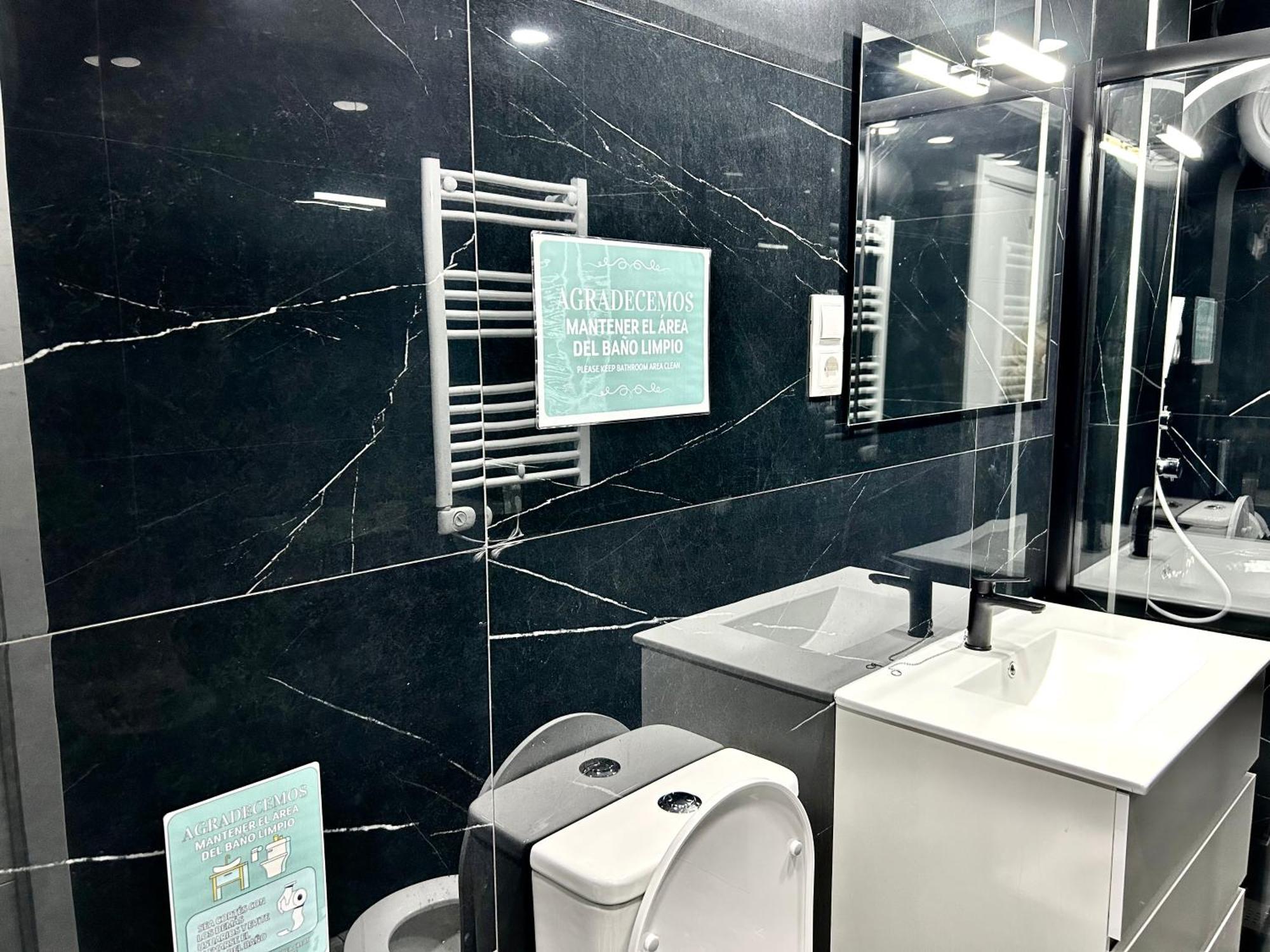 Rooms Rayo Madrid Bagian luar foto