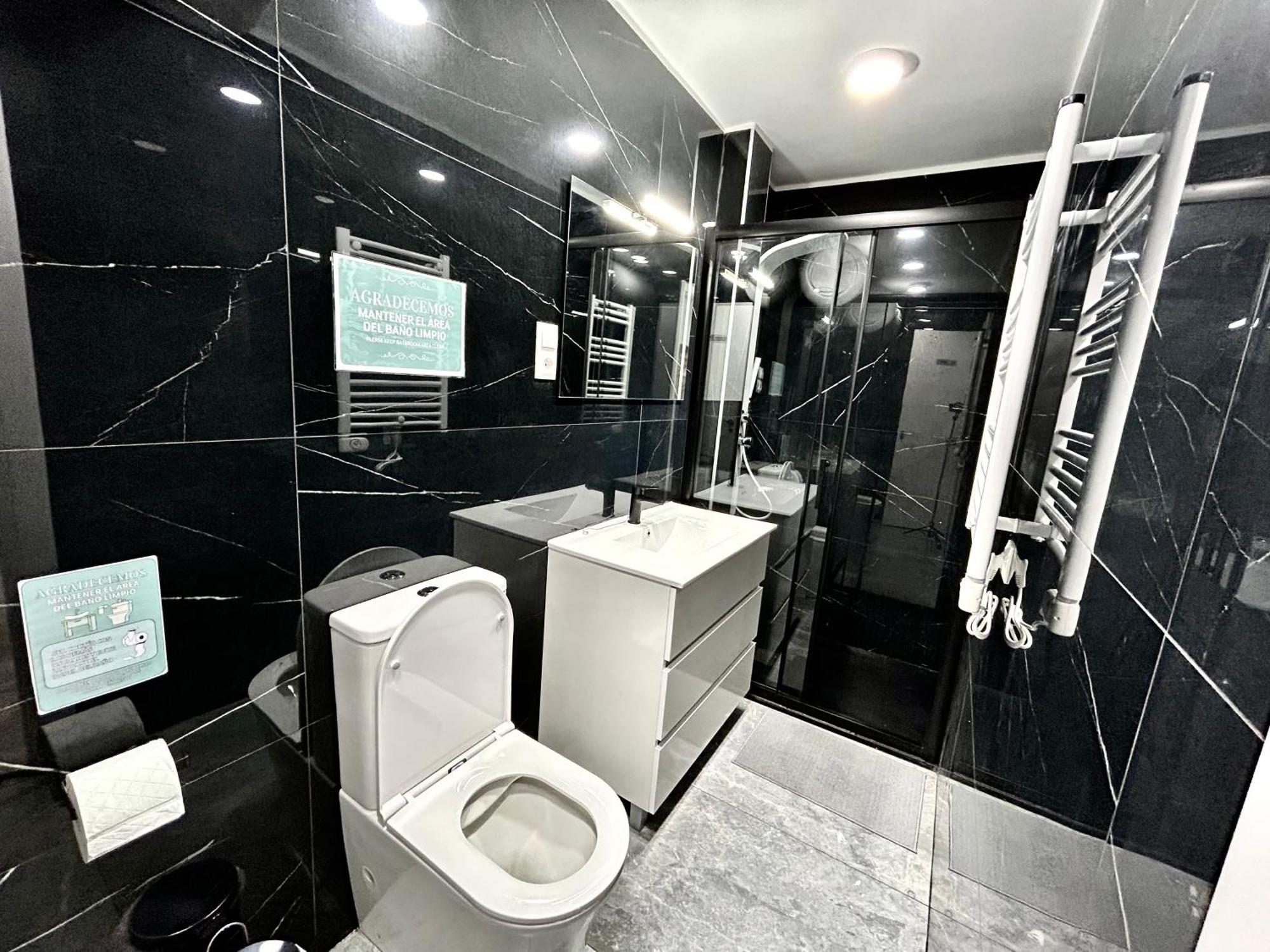 Rooms Rayo Madrid Bagian luar foto